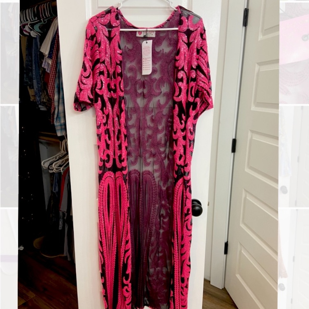 Hot pink/black sequined duster
